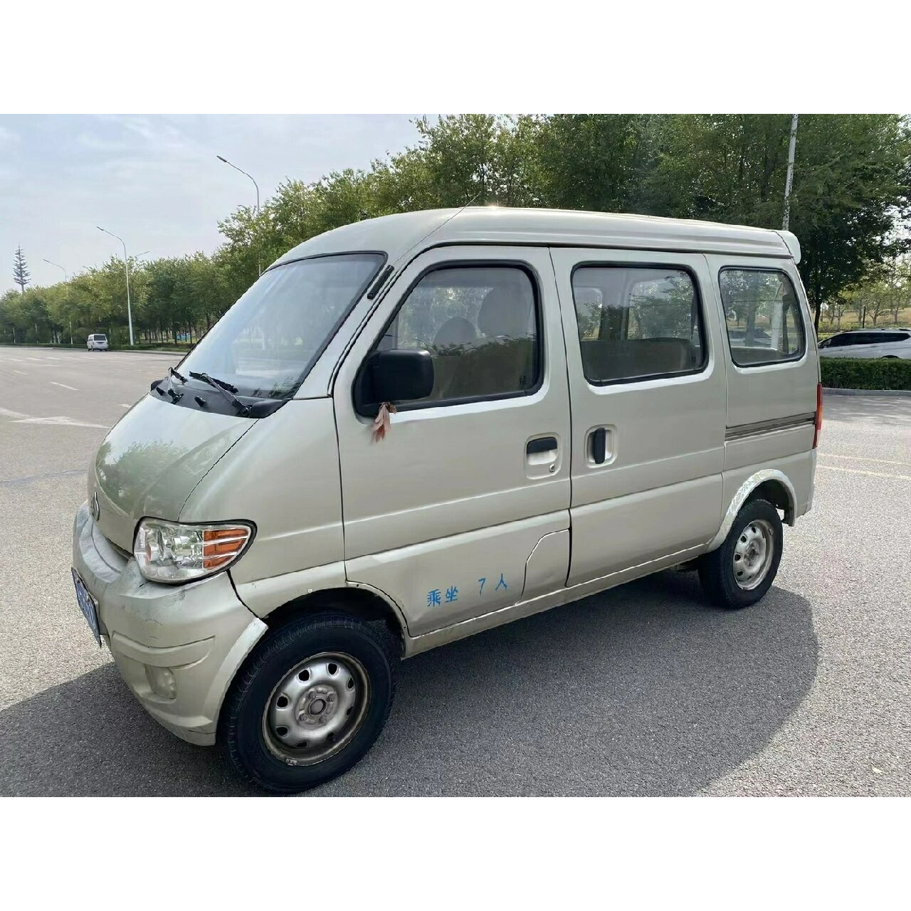 Best Selling Used Electric Van Camper Van for Sale Yuchai Engine Manual Transmission Gasoline Fuel